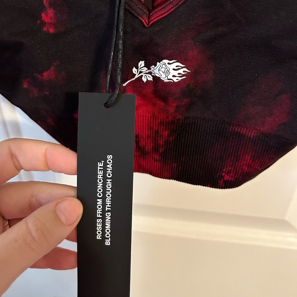 Forever Rose Sports Bra in Lava Wash - Picture 3 of 4